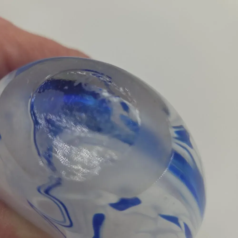 Ron Hinkle Signed Art Glass Bud Vase Blue White Swirl Hand Blown Studio Paperwei